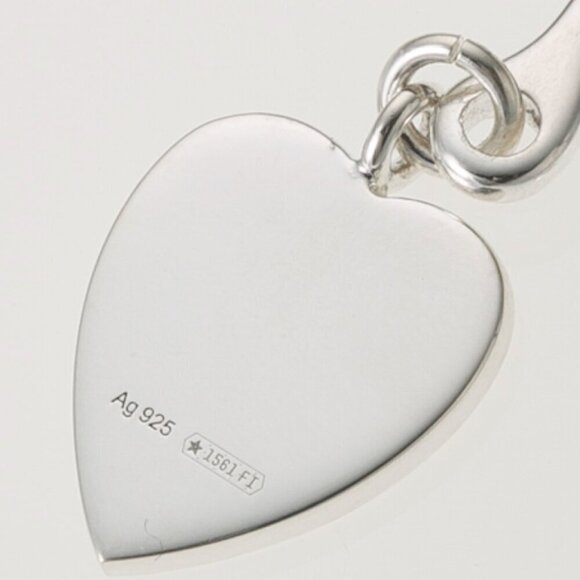 NEW, Gucci Sterling Silver Trademark Heart Dangle Earrings - Picture 13 of 16